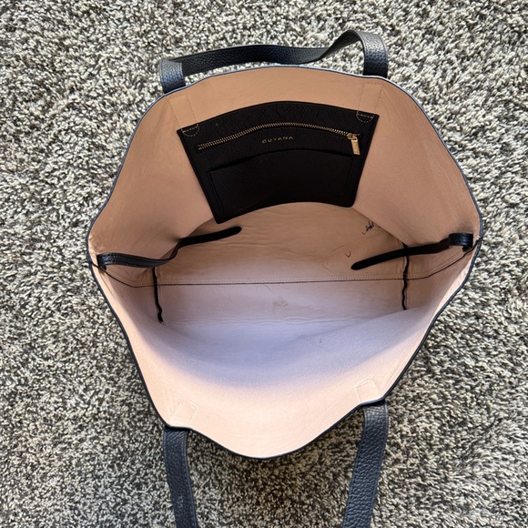 Cuyana Classic Structured Leather Tote with canvas insert - Picture 7 of 15